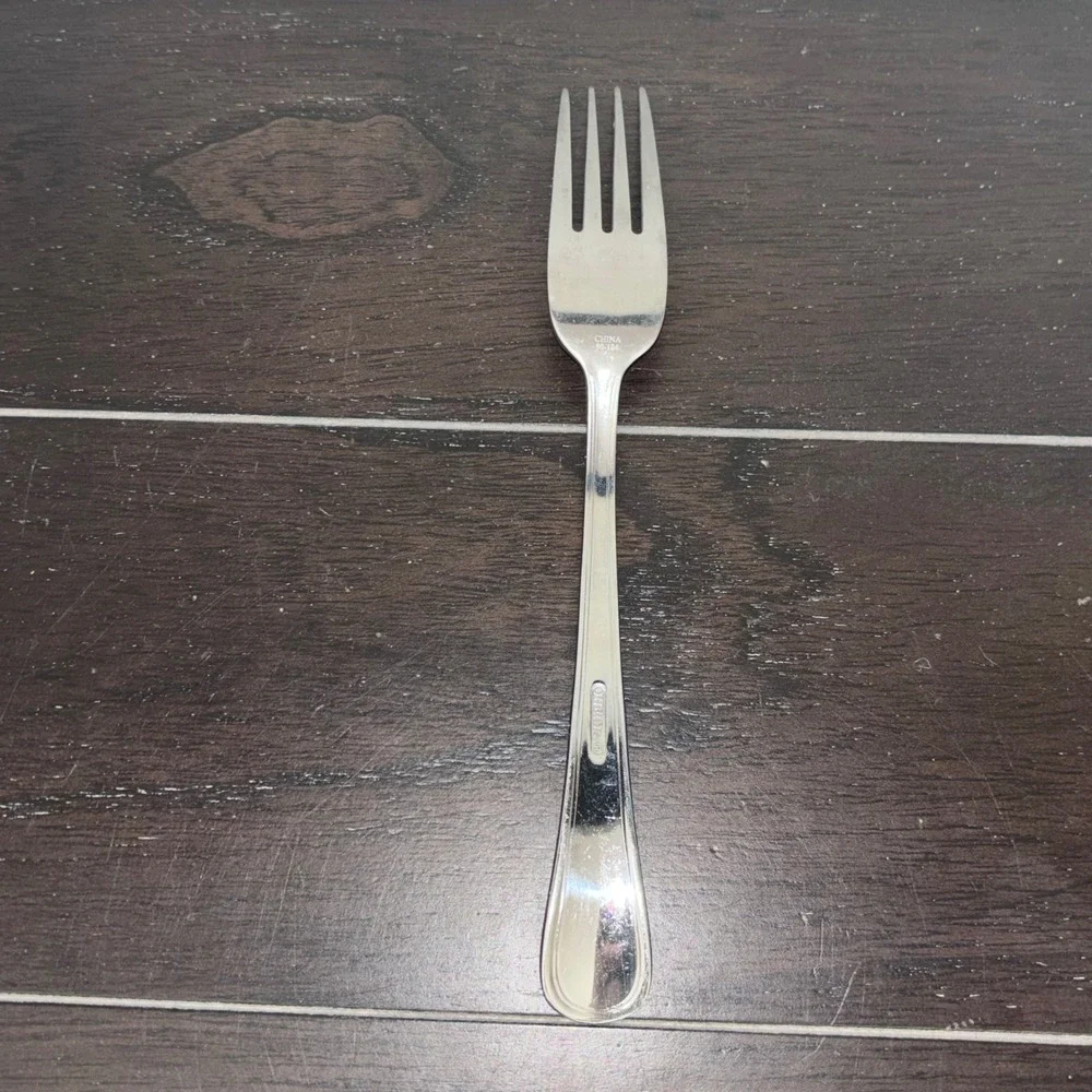 Oneida New Rim | Stainless Steel Dinner Fork Replacement‎ | 90-184 Silver 8 Inch